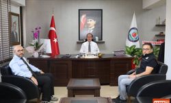 Dinar Kaymakamı Mehmet Naim Akgül Makamında Ziyaretçilerini Kabul Etti