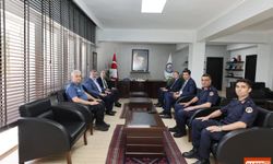 Dinar’da Yeni Kaymakam Mehmet Naim Akgül’e Tebrik Ziyareti