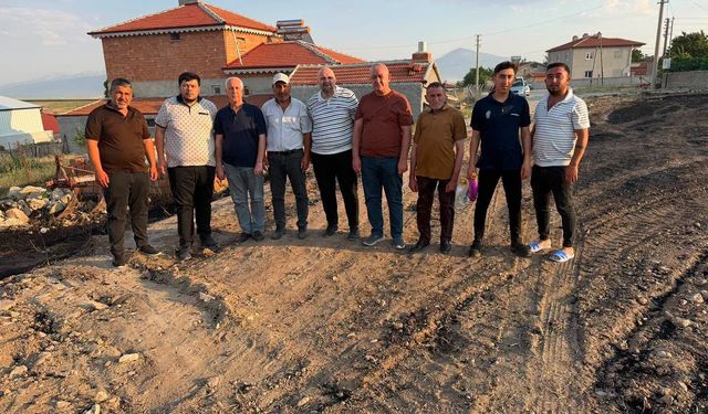 Bolvadin Taşağıl'daki Tarla Yangınının Ardından Geçmiş Olsun Ziyareti
