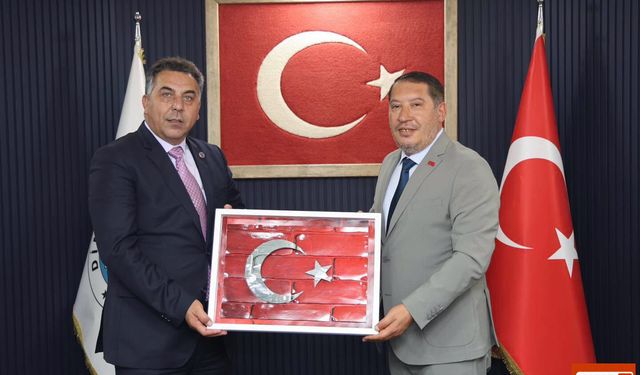 Pazarağaç Belediye Başkanı ve AK Parti Çay İlçe Başkanı, Dinar Belediye Başkanını ziyaret etti