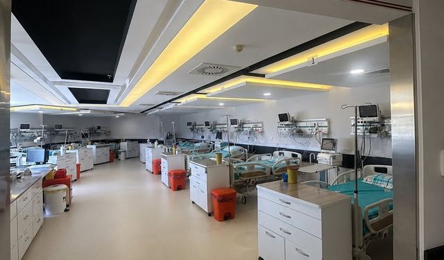 Afyonkarahisar Devlet Hastanesi Yoğun Bakım Kapasitesini Artırdı