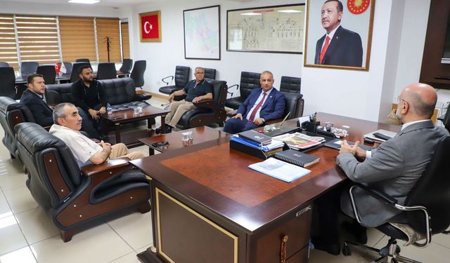 Afyon'un Yeni Çevre Müdürü Melih Melik Kara’dan AK Parti İl Başkanlığına Ziyaret