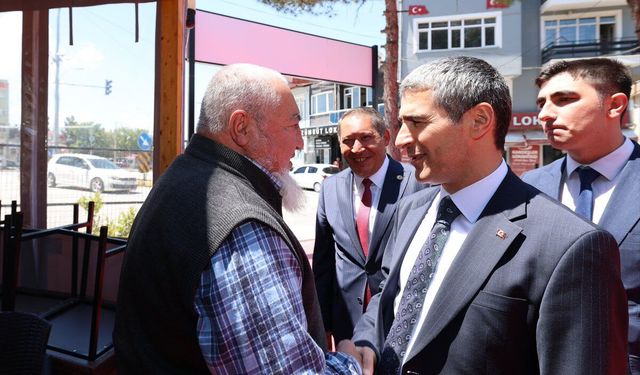 Vali Aktaş’tan Dinar’da Esnaf Ziyareti
