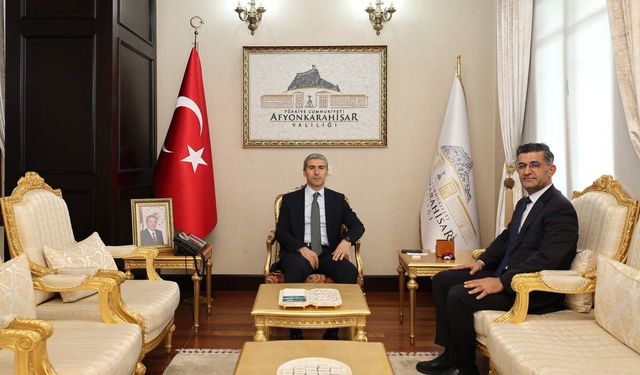 Cumhurbaşkanlığı İletişim Başkanlığı Afyonkarahisar Bölge Müdürlüğüne Atanan Ömer Süt, Vali Aktaş’ı Ziyaret Etti