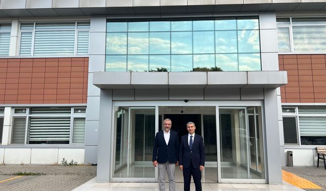 Afyon Valisi Aktaş Eskişehir'de Korel Elektronik'i ziyaret etti