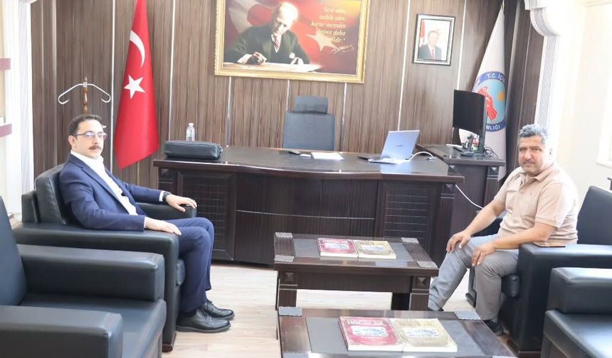Belediye Başkanı Ali Arslan, Yeni Kaymakam Yaşar Şimşek'i Ziyaret Etti