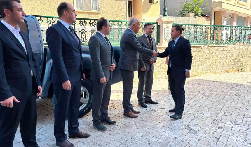 Emirdağ'da Yeni Dönem Başladı! Yeni Kaymakam Adem Topaca Görevine Başladı