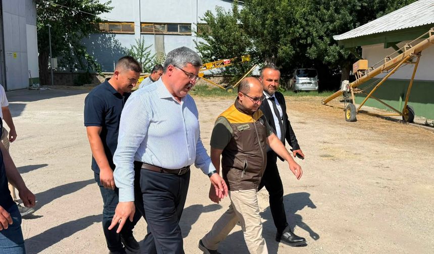 Milletvekili Ali Özkaya’dan Şuhut TMO Alım Noktasına Ziyaret ve İnceleme