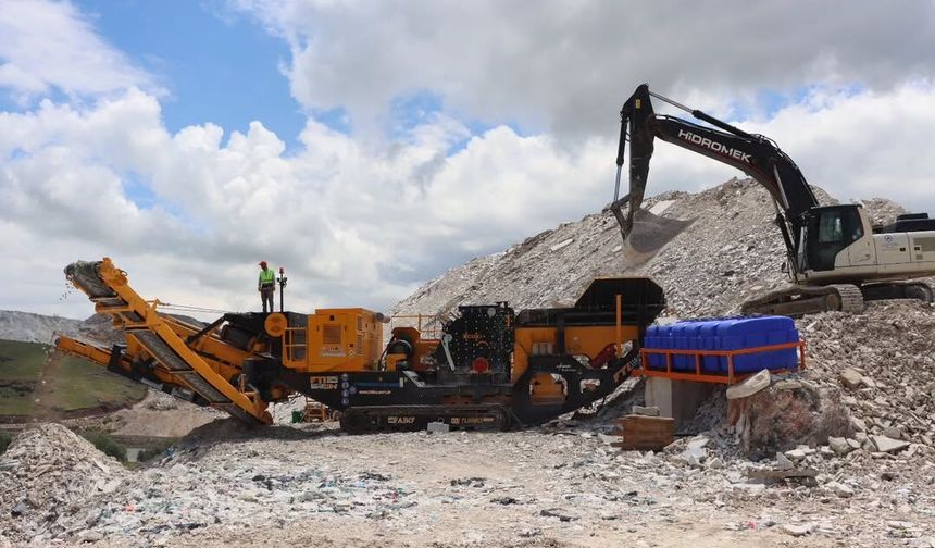 Atık Mermerler Yol Oluyor! İscehisar'da Ezber Bozan Çevre Dostu Proje