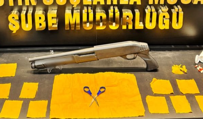 Afyon'da Uyuşturucu Operasyonu: Çok Sayıda Madde Ele Geçirildi